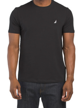 Maicë Me Detaj Përpara